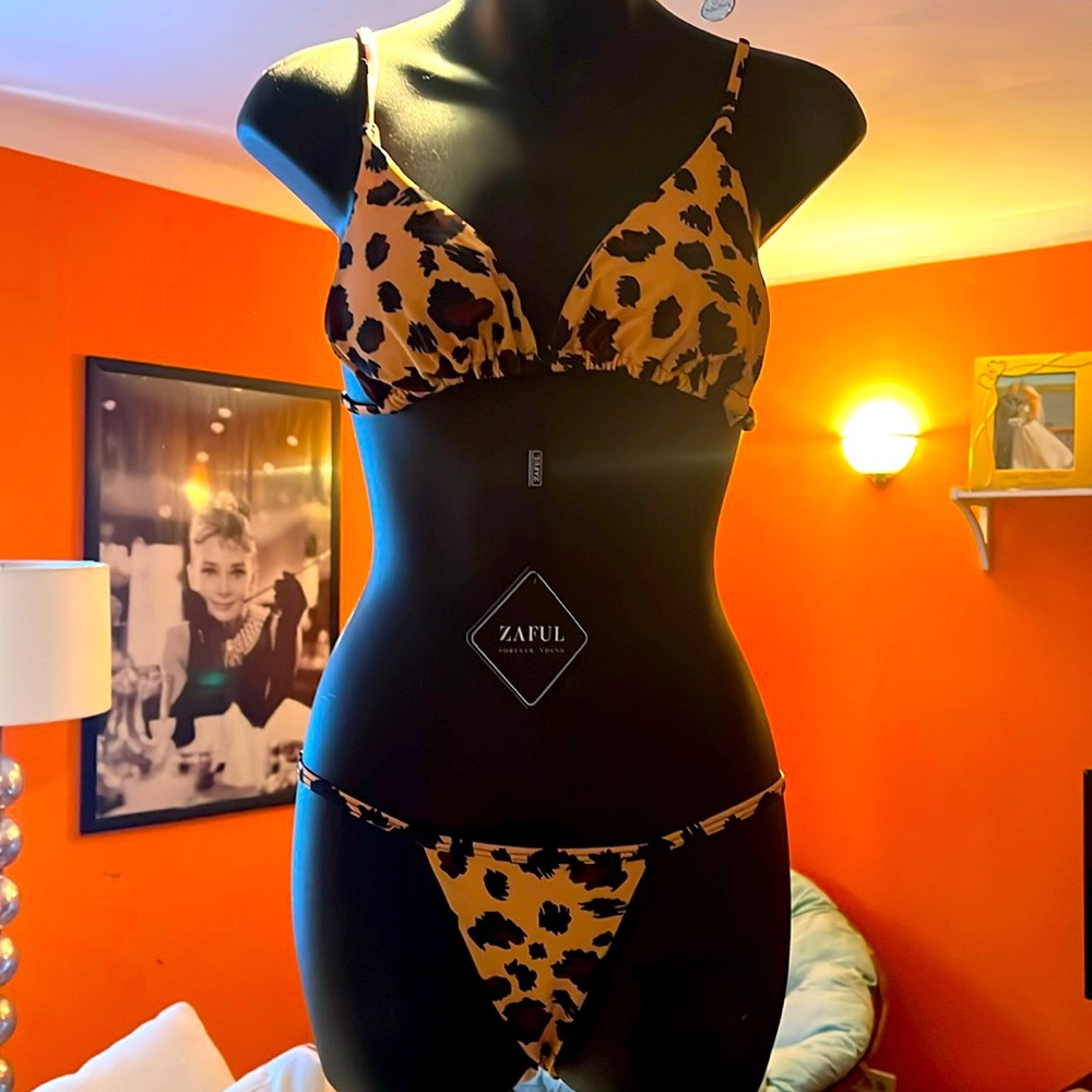NWT Zaful Cheetah Swimsuit Bikini